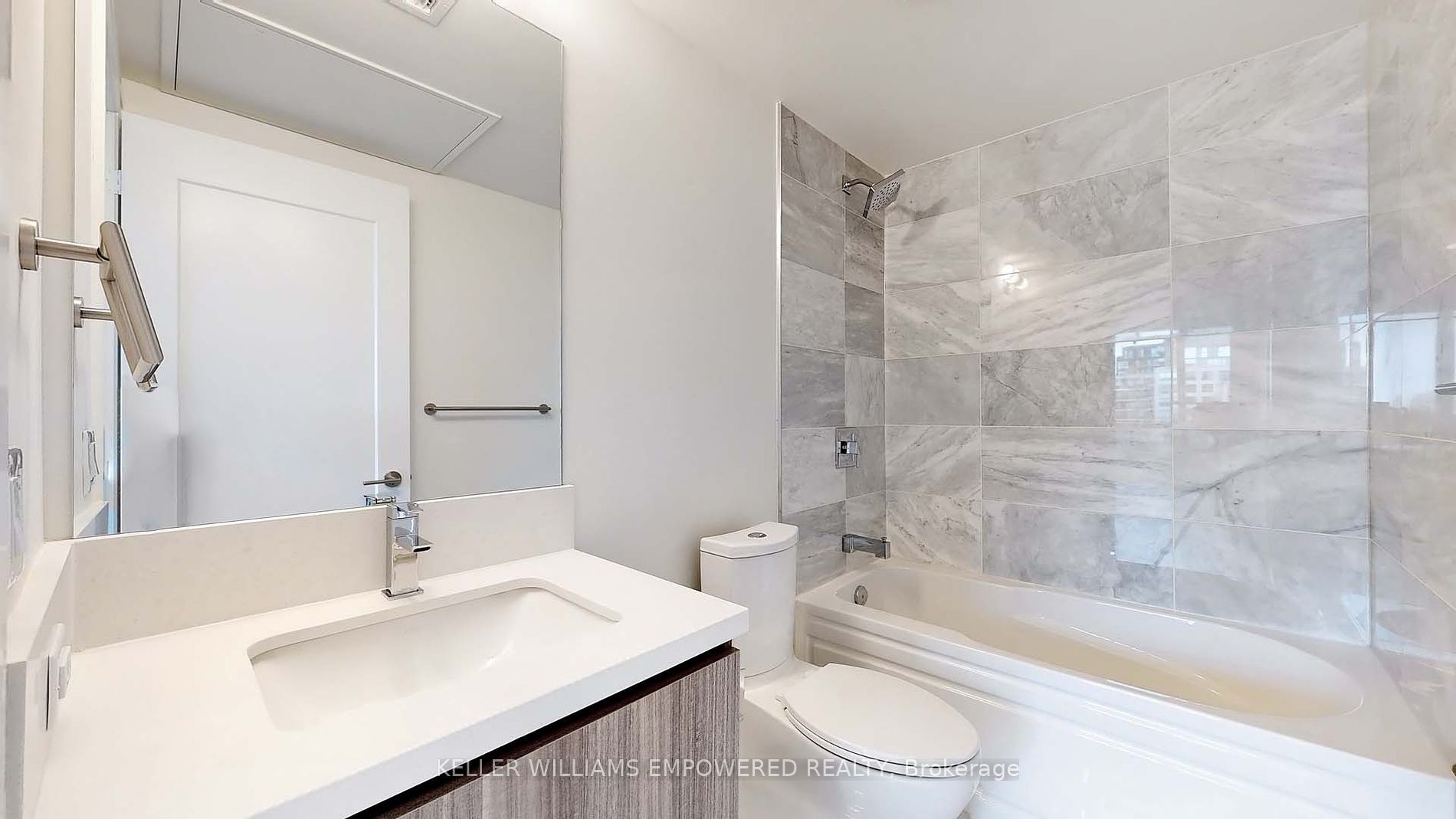 151 Avenue Rd, #603