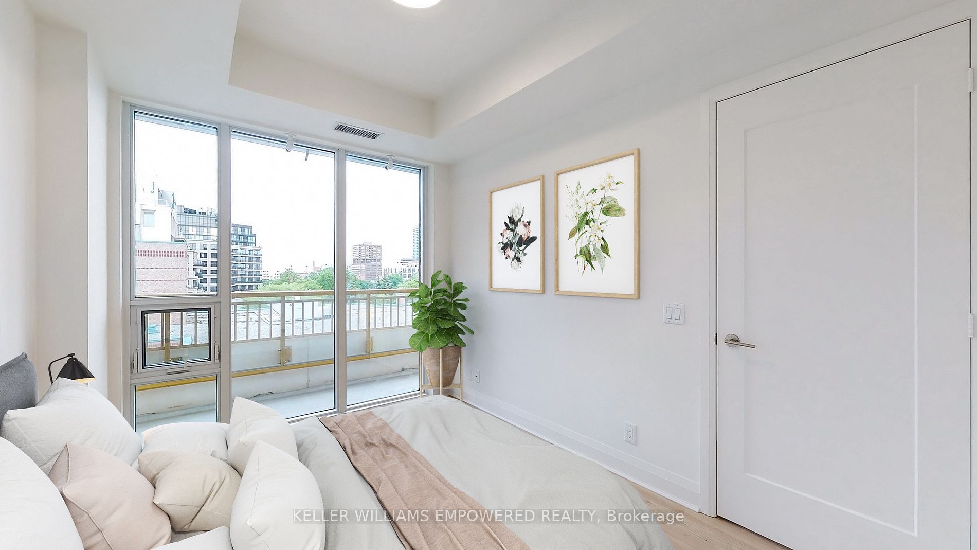 151 Avenue Rd, #603