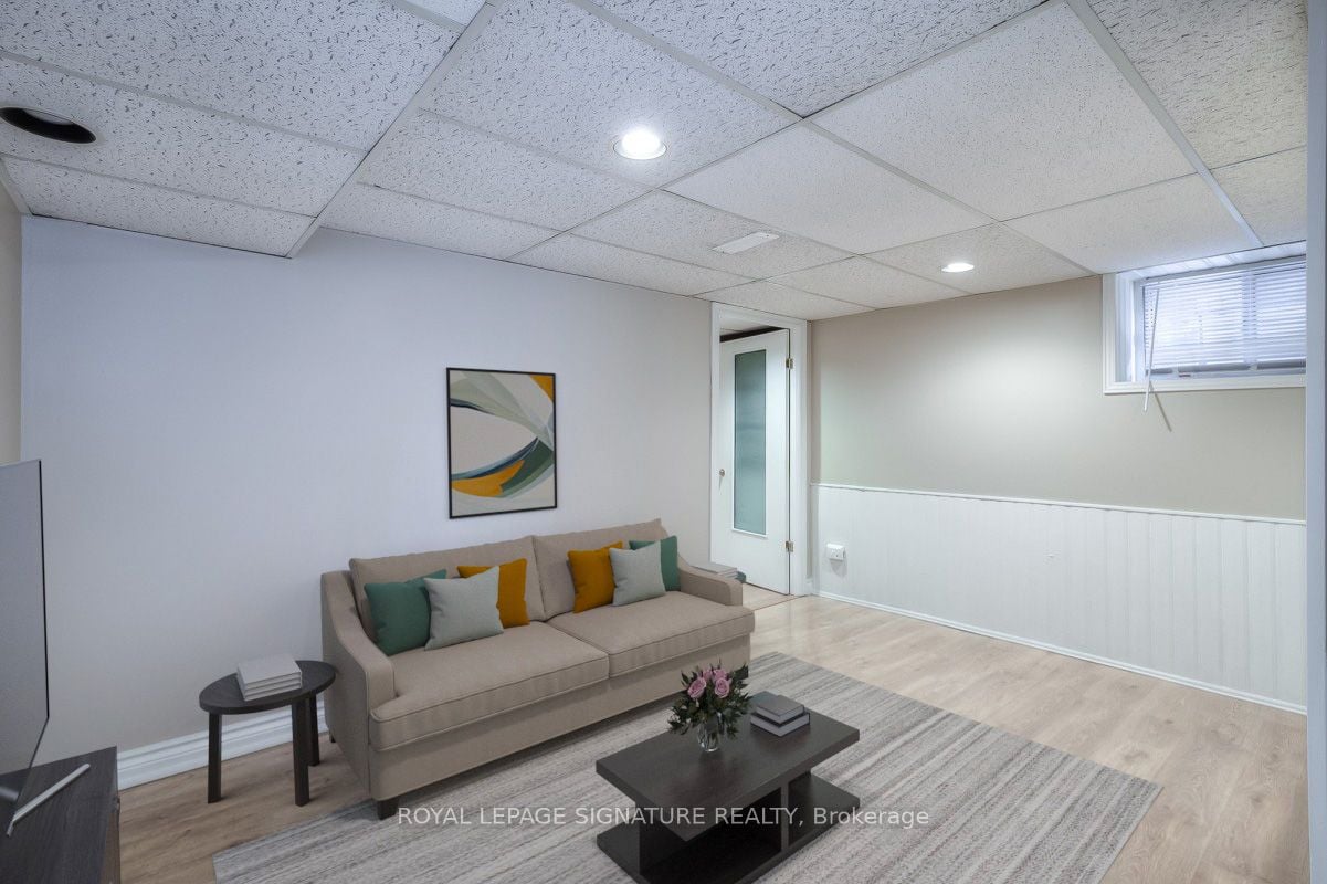 137 Margueretta St