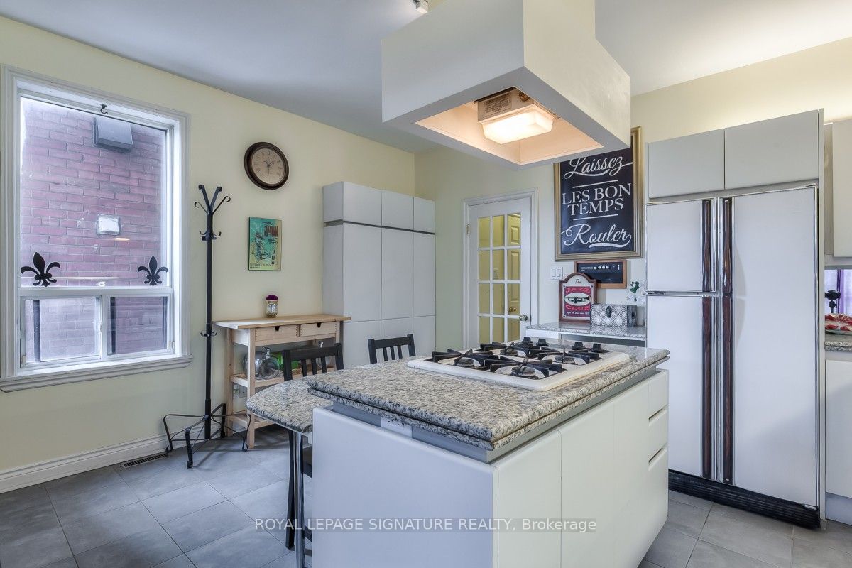 137 Margueretta St