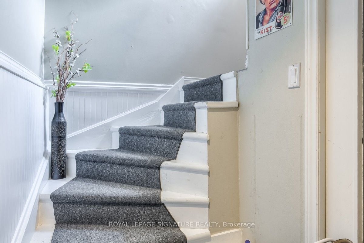 137 Margueretta St