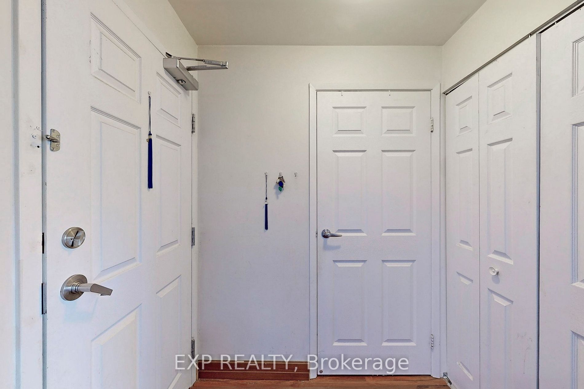 15 Maplewood Ave, #Ph6