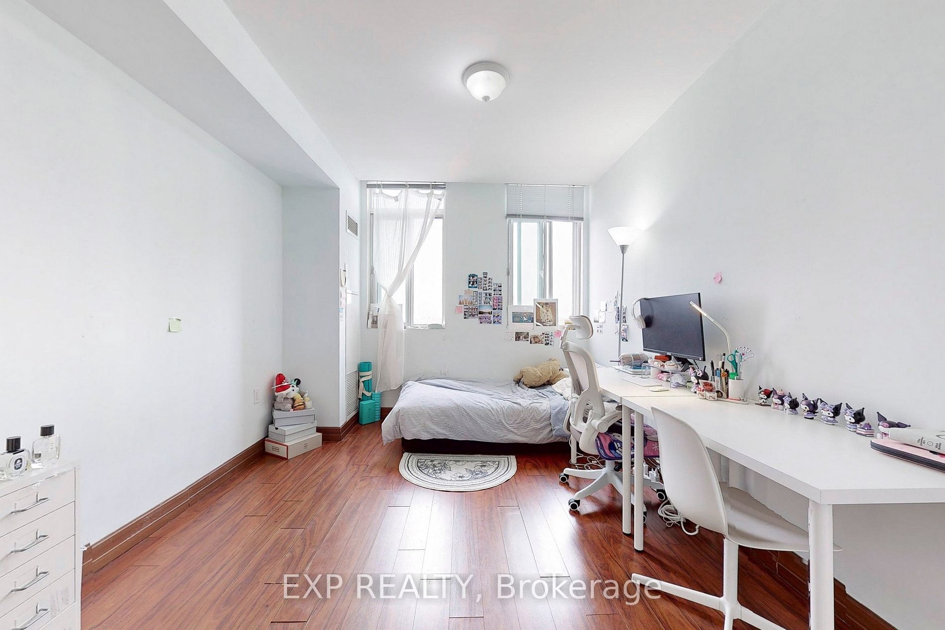 15 Maplewood Ave, #Ph6
