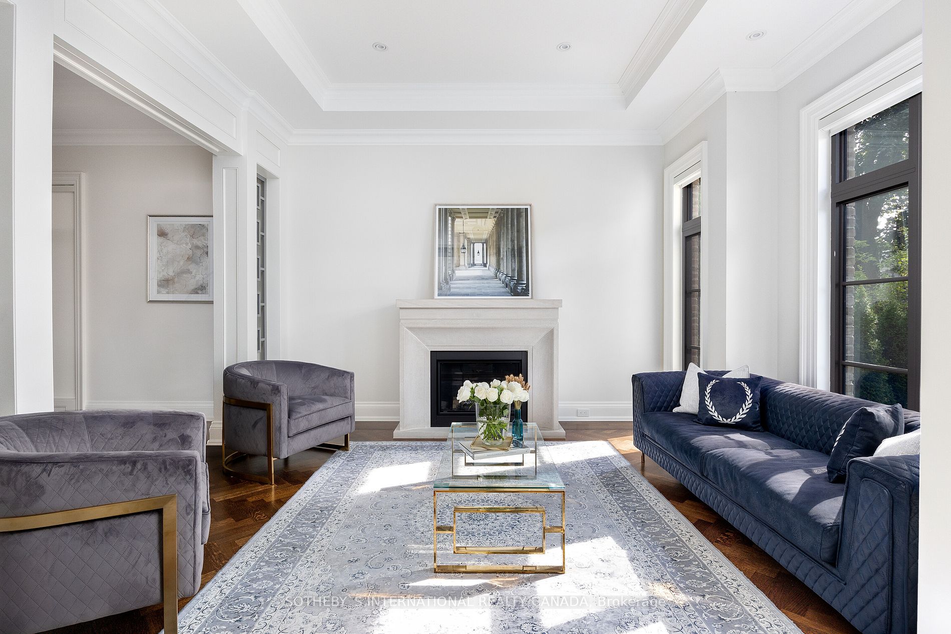 22 Hillhurst Blvd