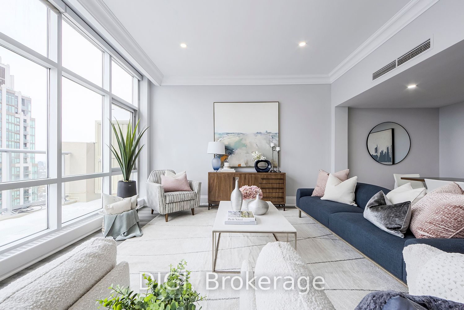400 Walmer Road, #PH24