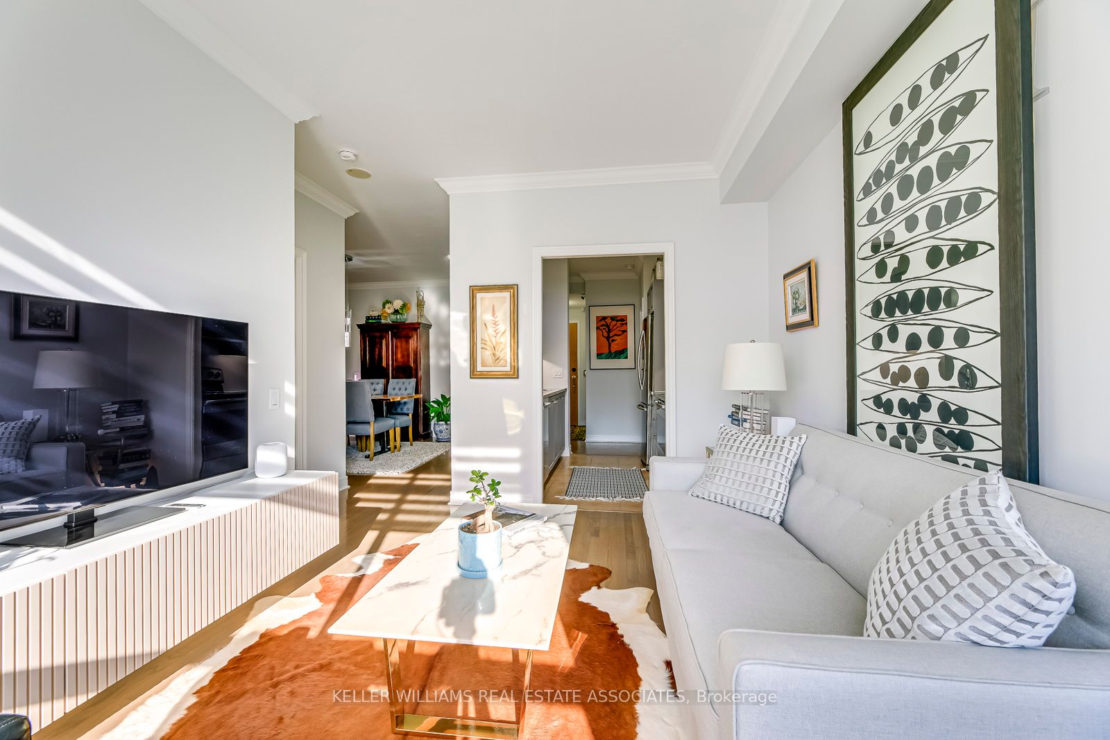 2 Edith Dr, #406