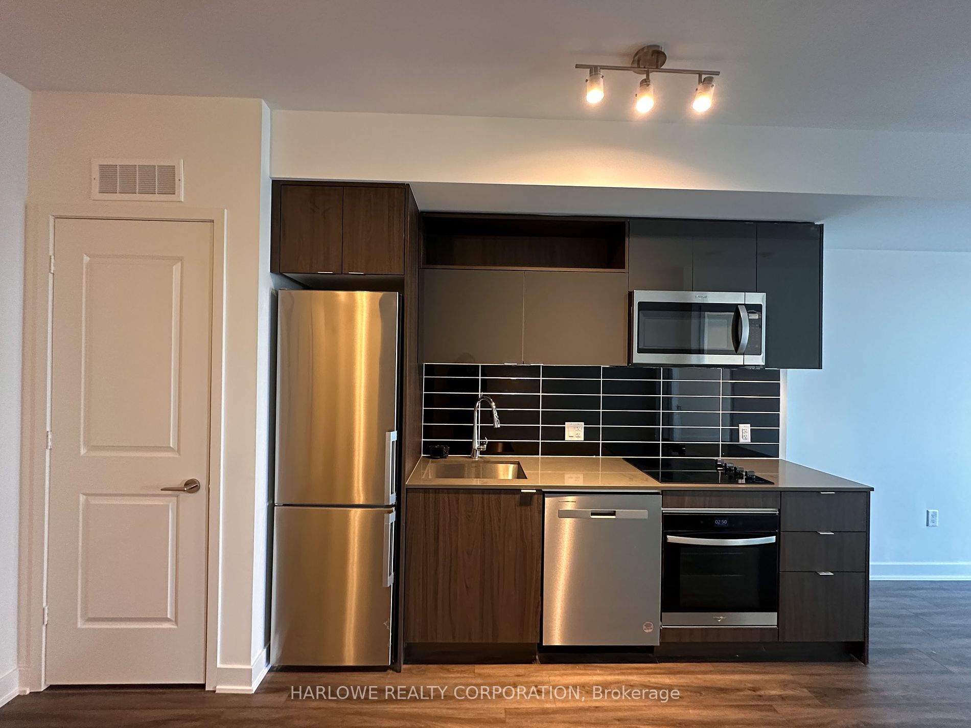 100 Dalhousie Street #3312
