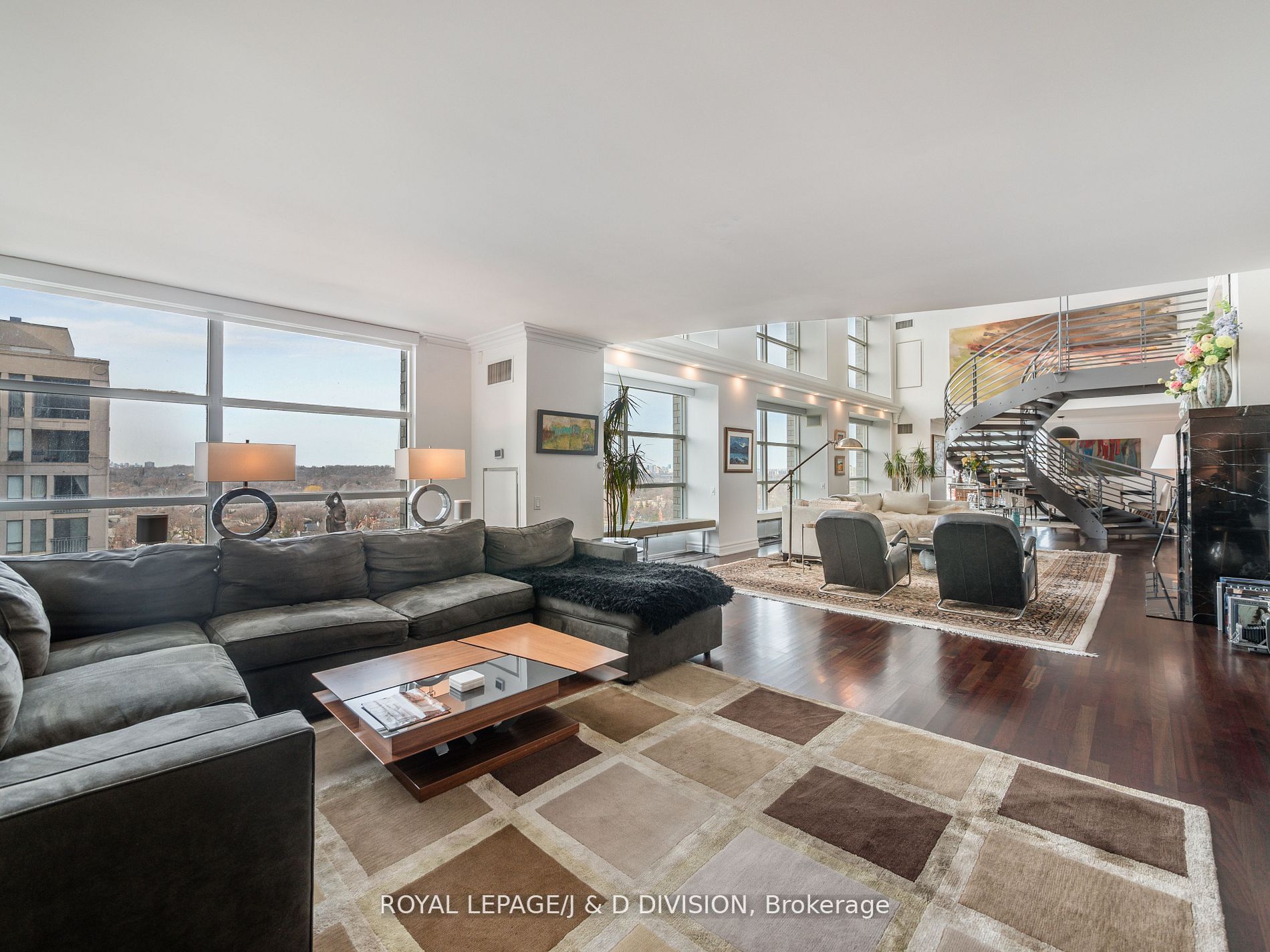 409 Bloor St E, #Ph1