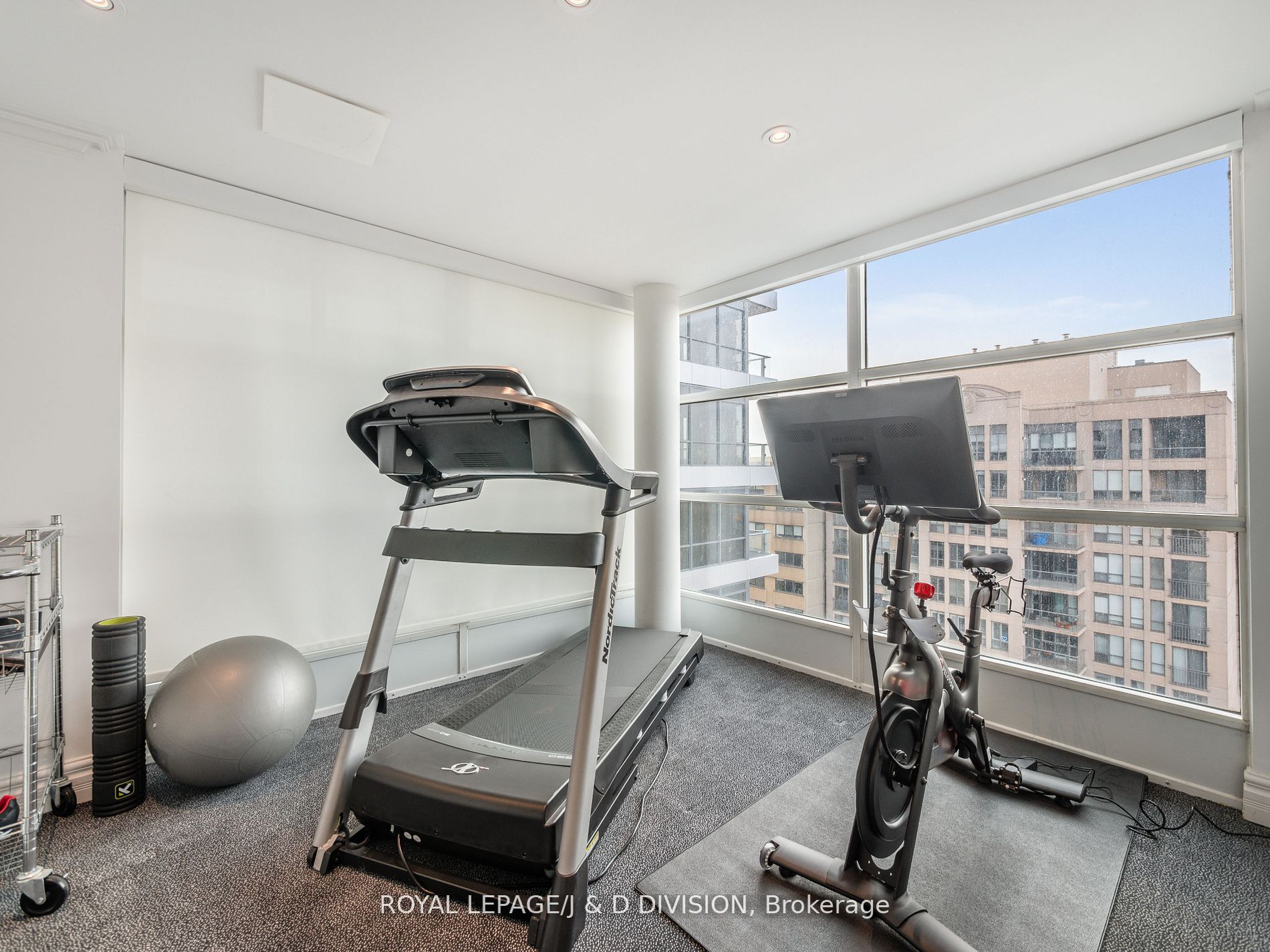 409 Bloor St E, #Ph1