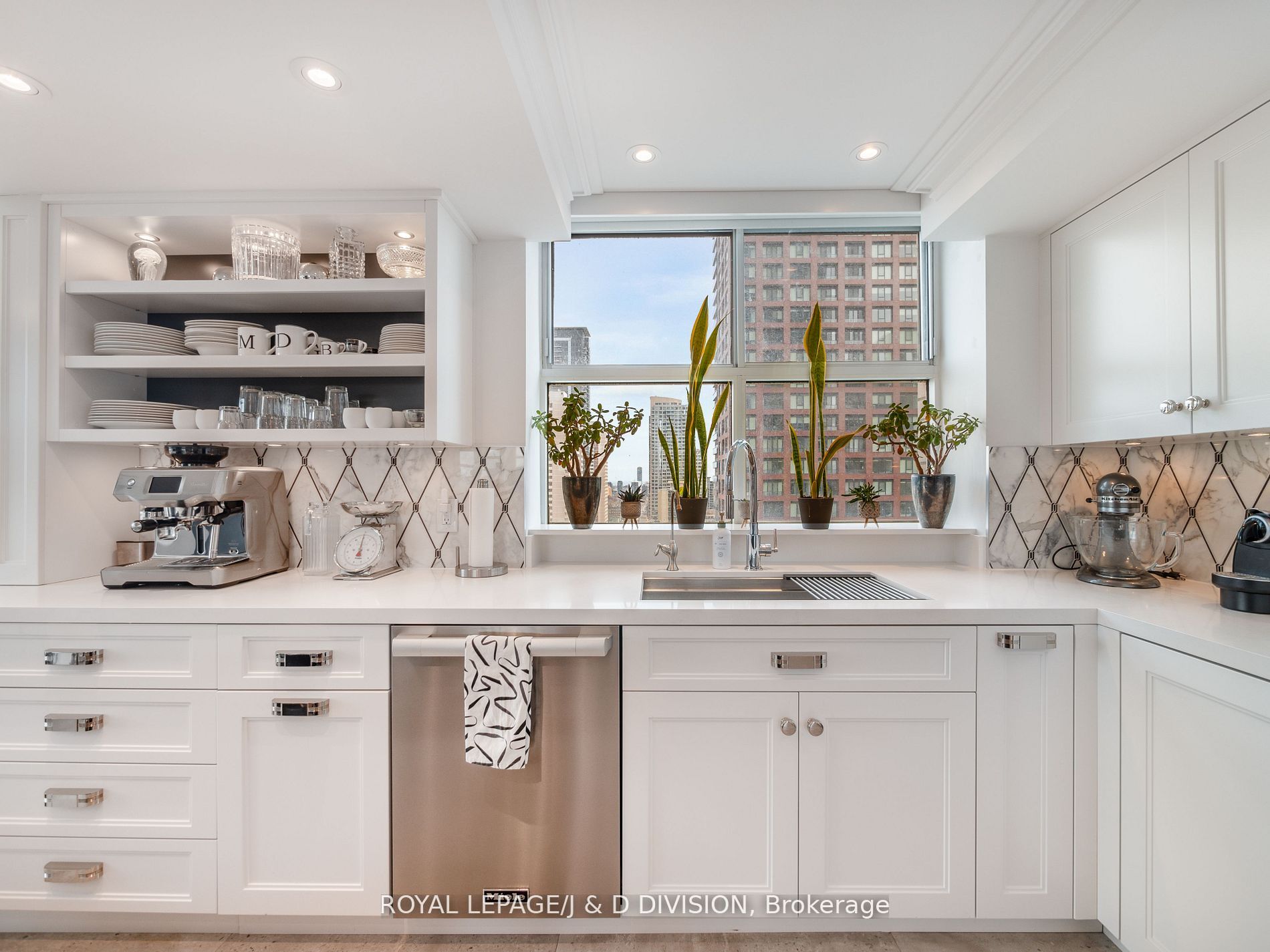 409 Bloor St E, #Ph1
