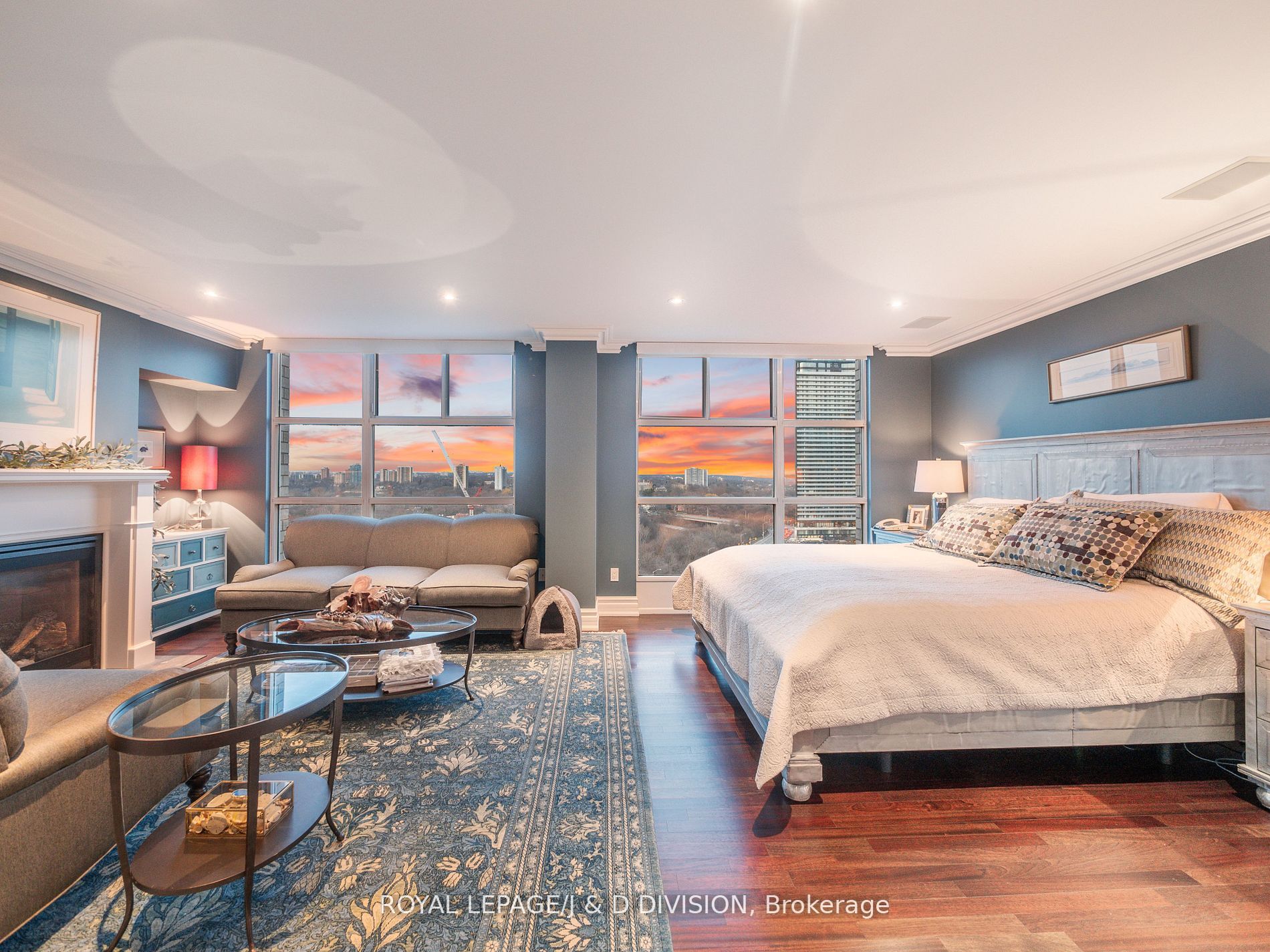 409 Bloor St E, #Ph1