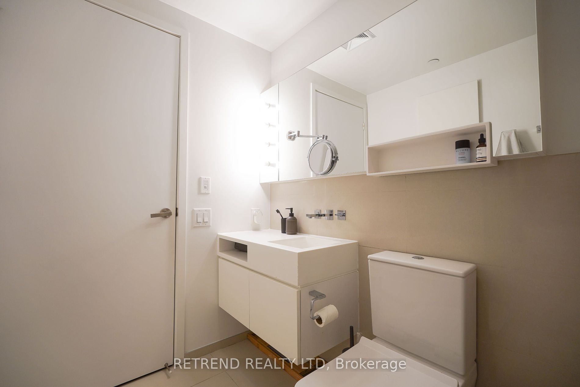 45 Charles Street E, #3311
