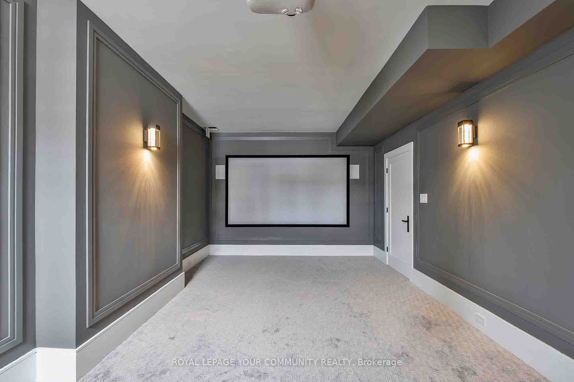 230 Dunvegan Rd