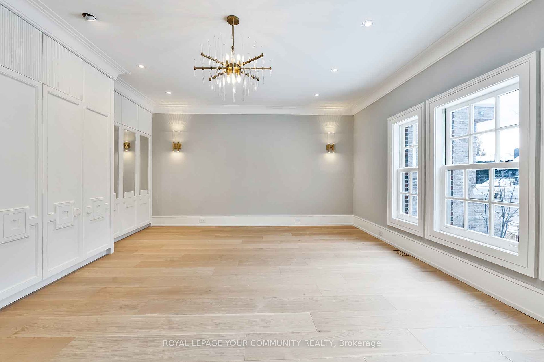 230 Dunvegan Rd