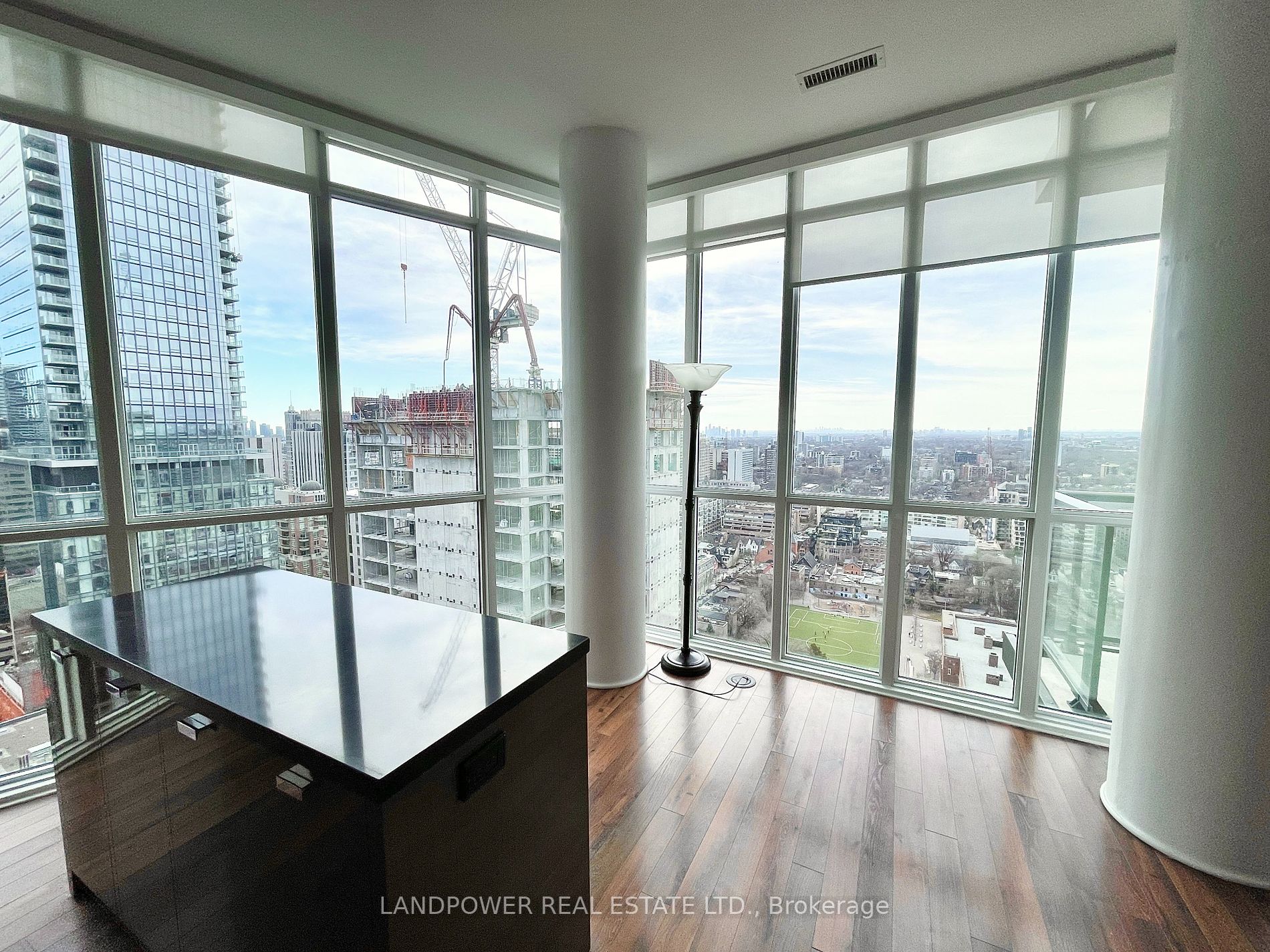 32 Davenport Rd, #2708