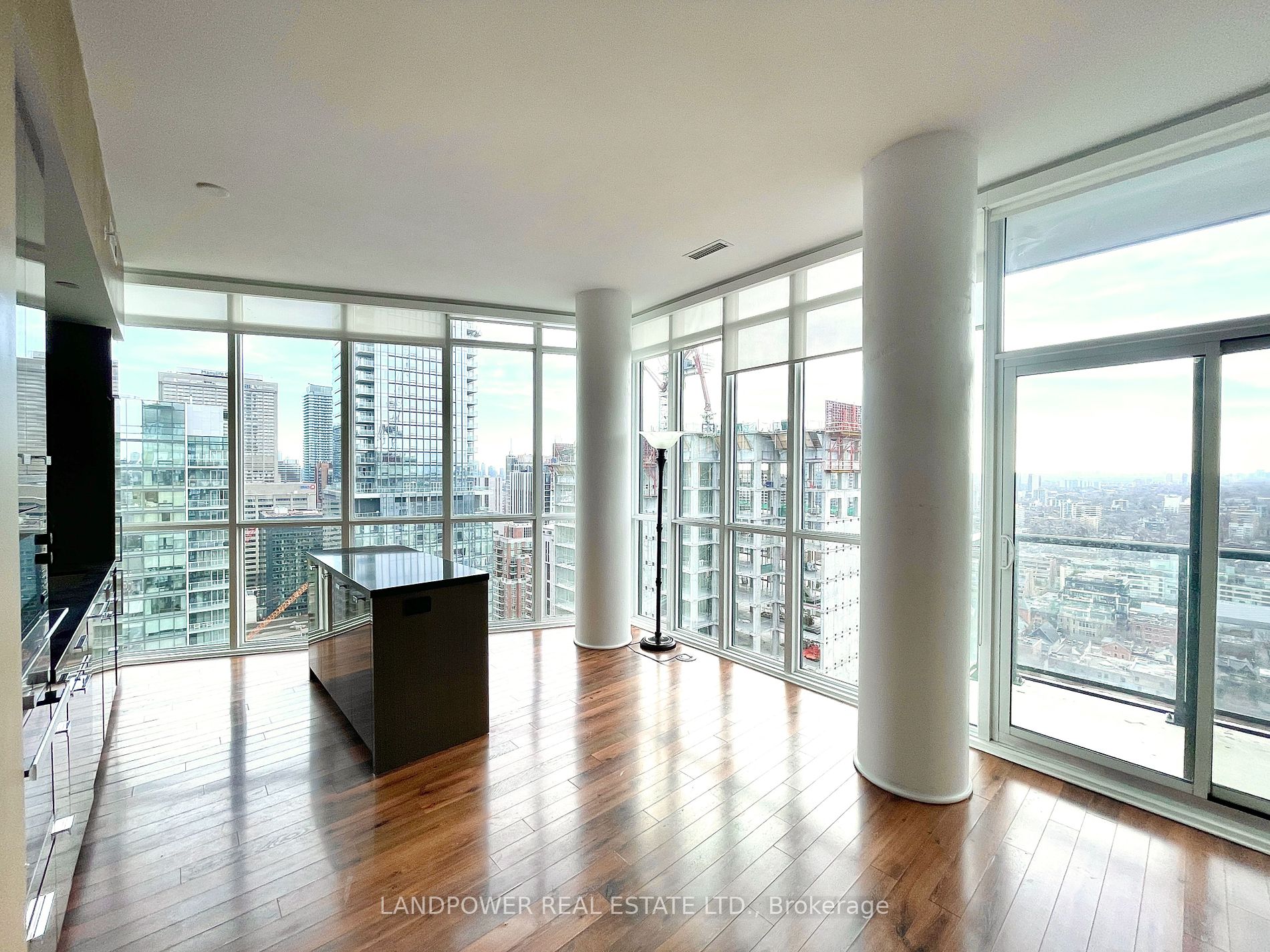 32 Davenport Rd, #2708