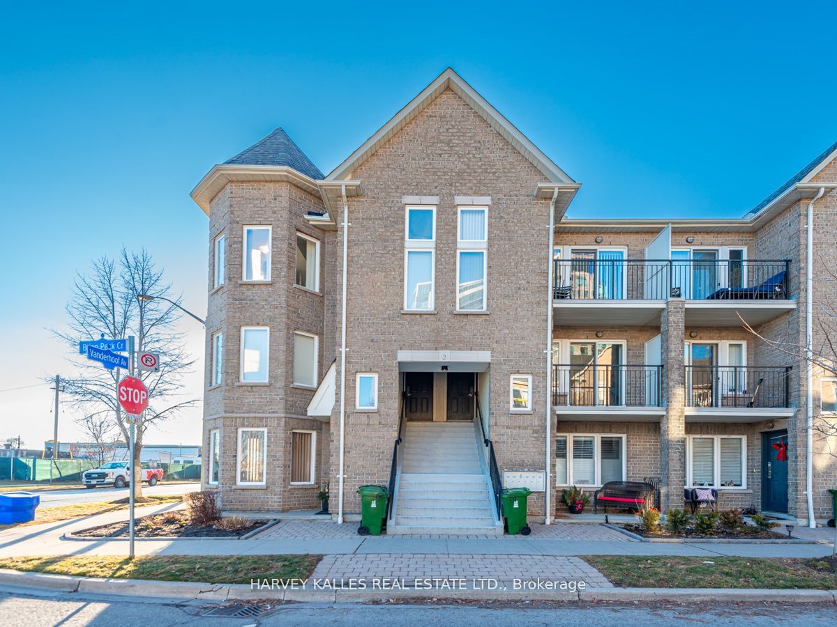 2 Brian Peck Crescent, #301