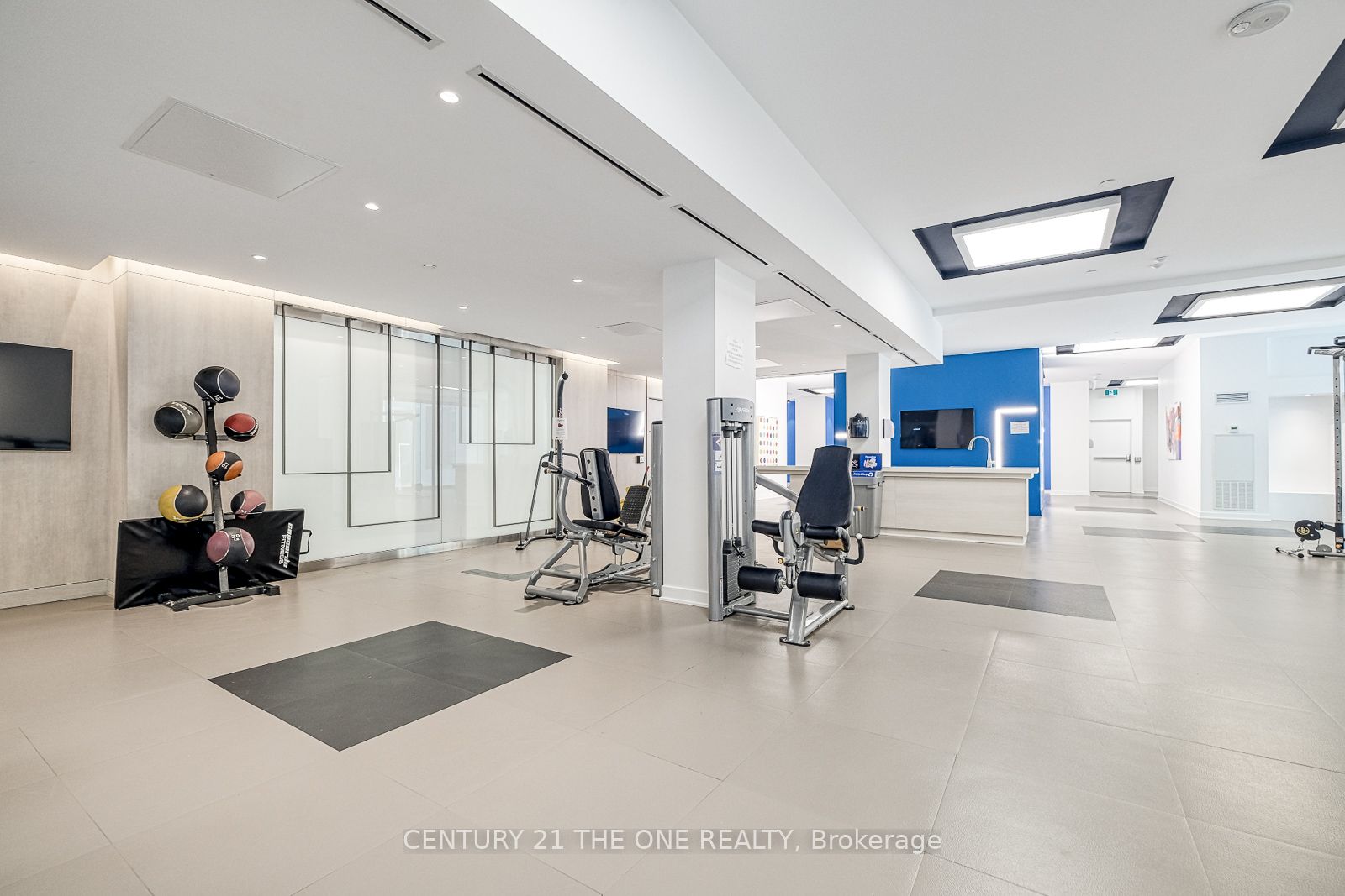 99 Broadway Avenue, #2711 Nt