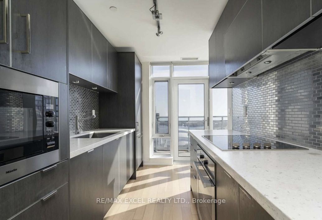 21 Widmer St, #4310
