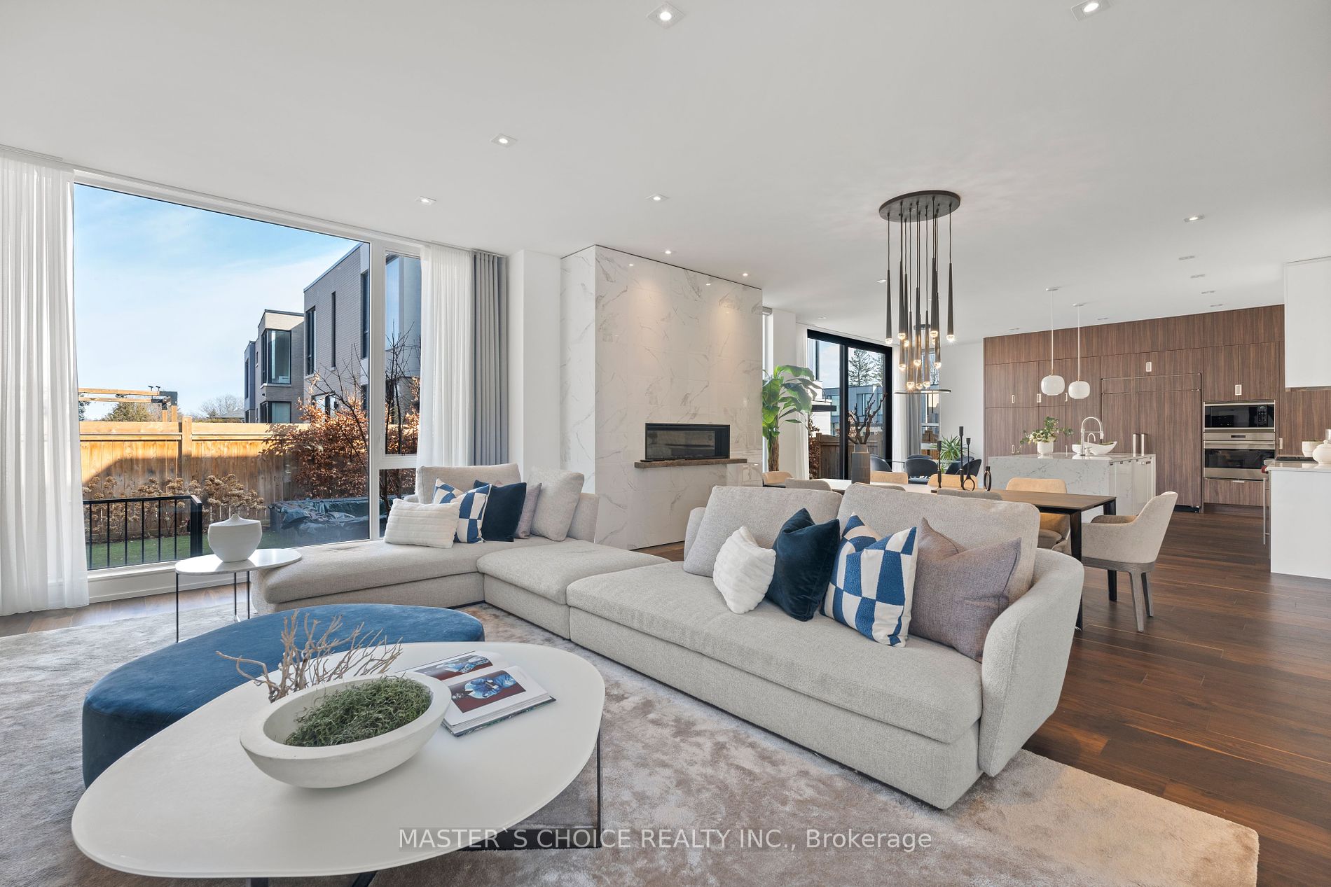 15 Fairmeadow Avenue