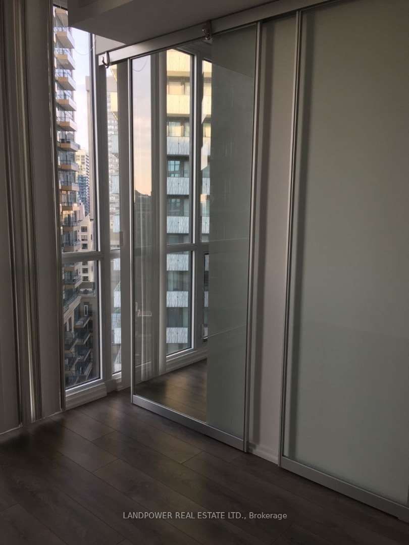 45 Charles Street E, #2607