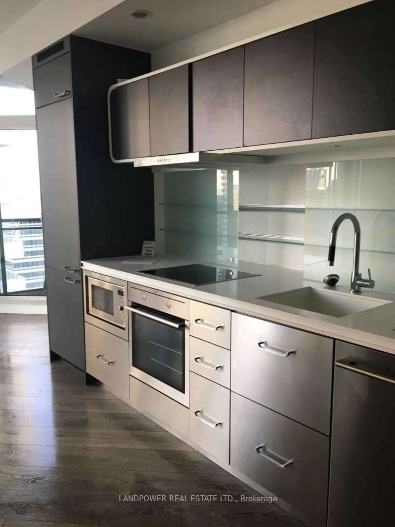 45 Charles Street E, #2607