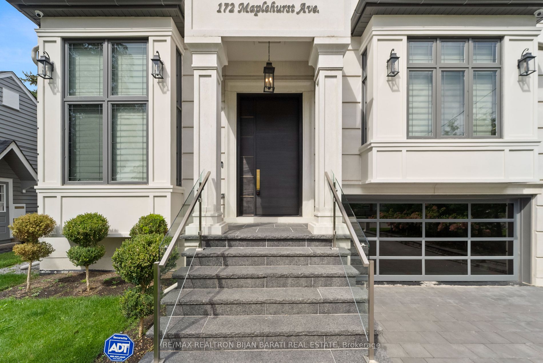 172 Maplehurst Avenue