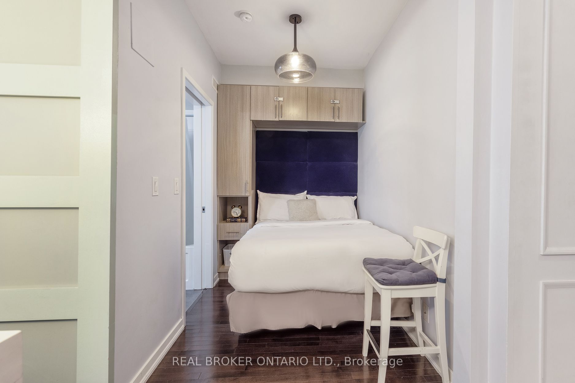 12 York Street, #1209