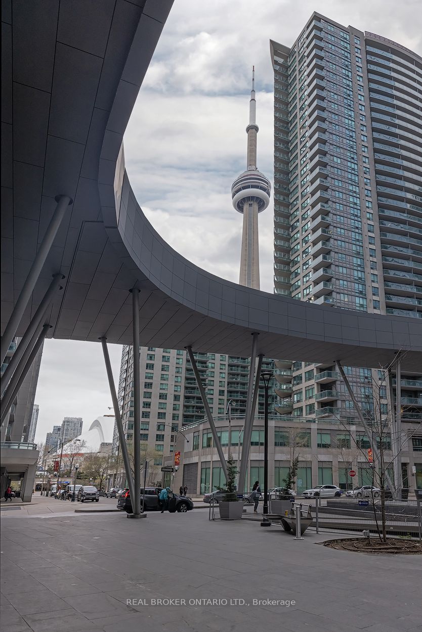 12 York Street, #1209