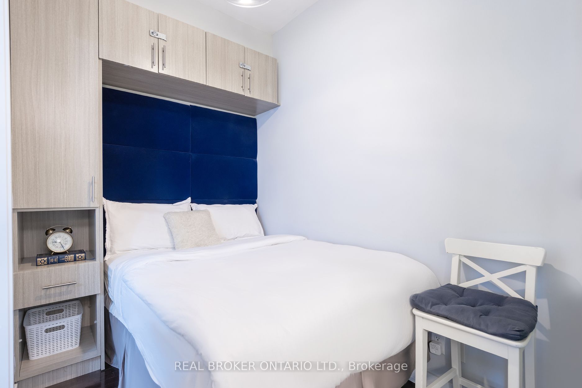 12 York Street, #1209