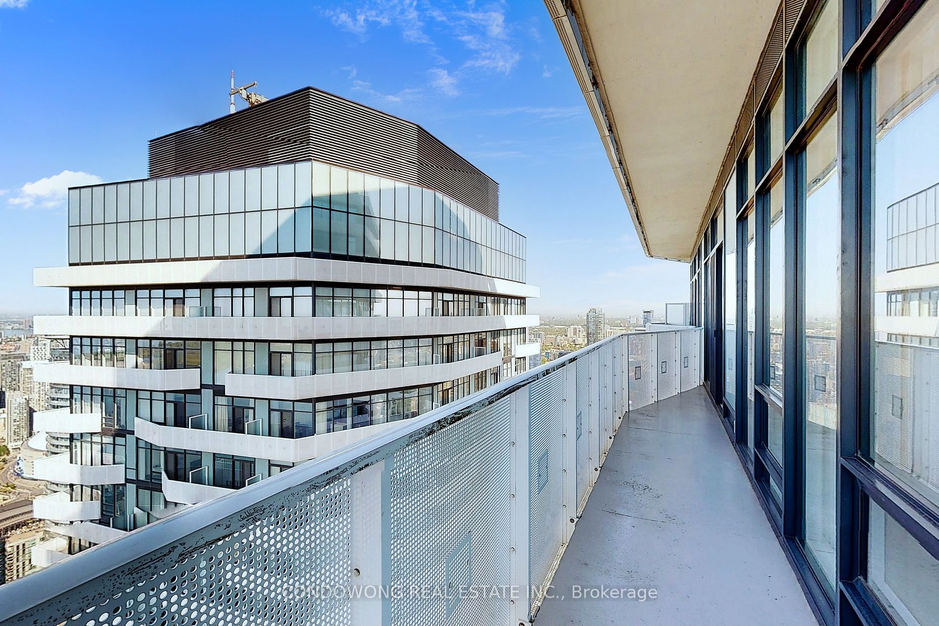 88 Harbour Street, #7210