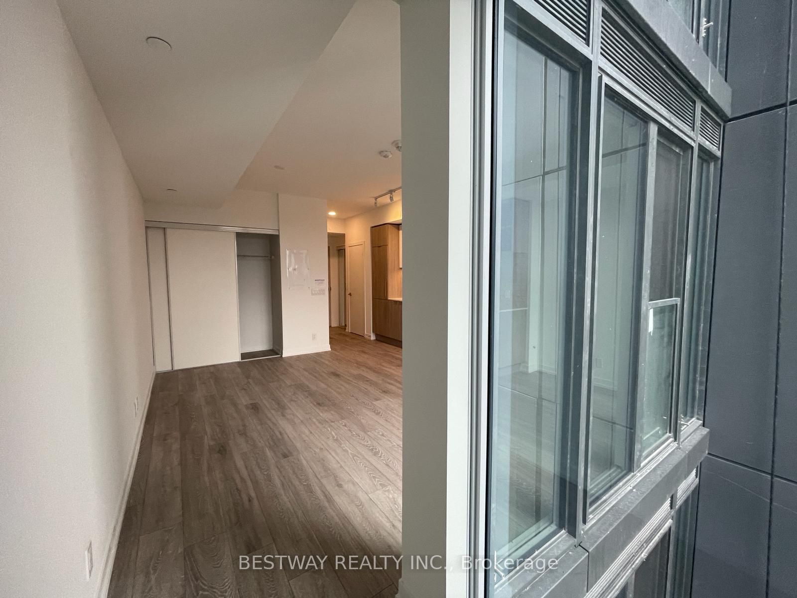 2020 Bathurst Street #1611