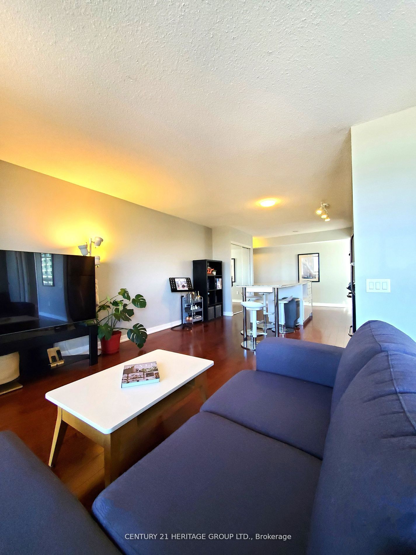 29 Singer Court, #1005