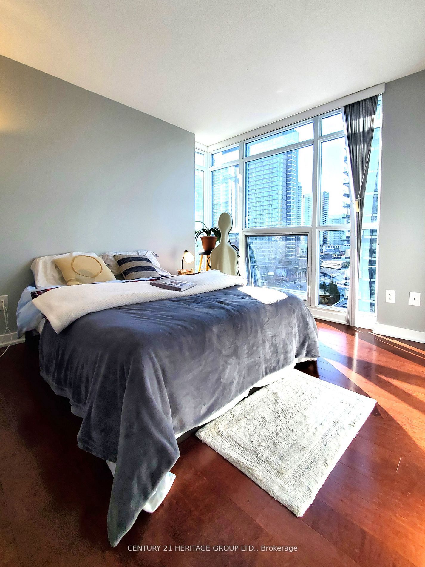 29 Singer Court, #1005