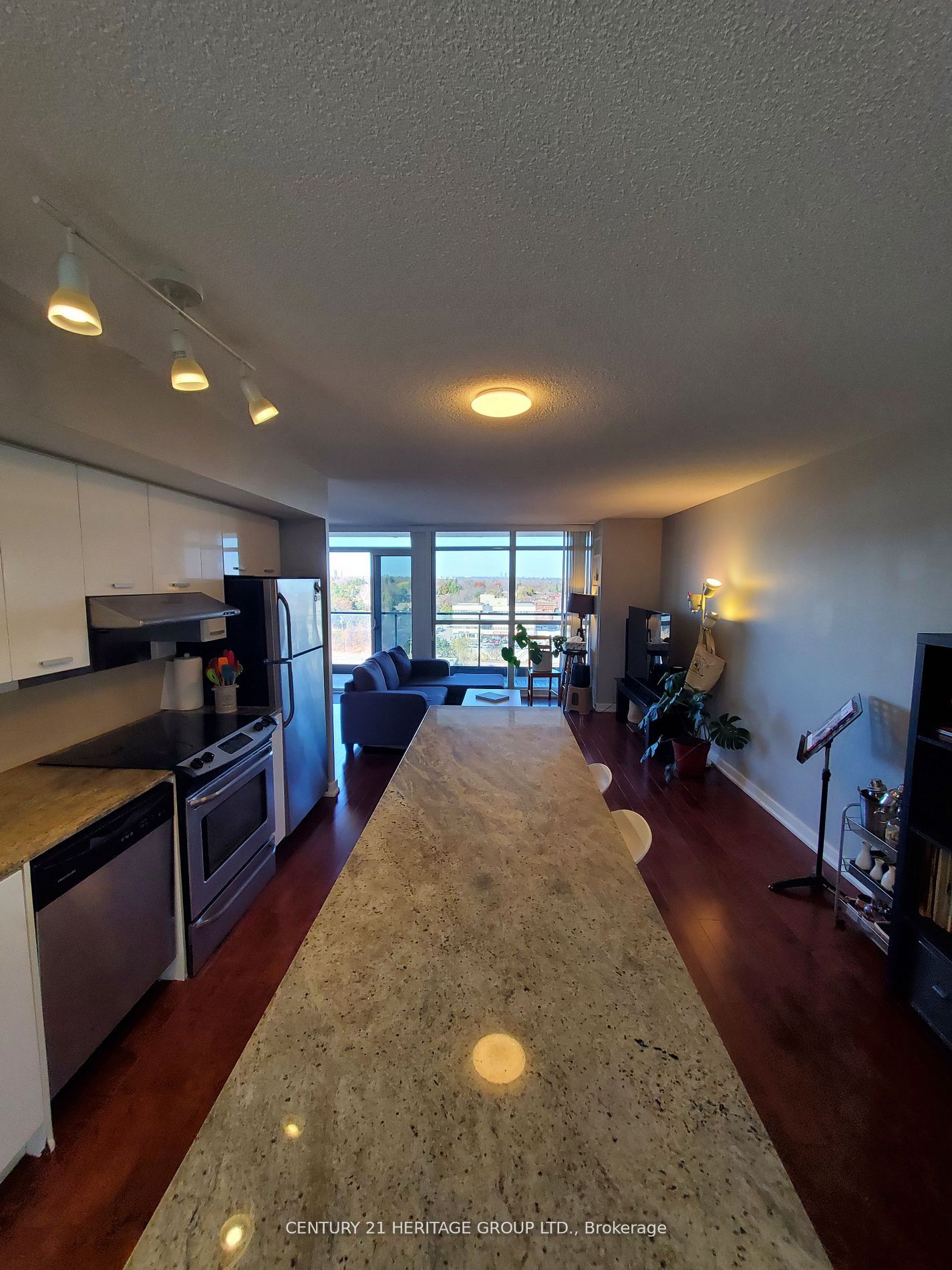 29 Singer Court, #1005