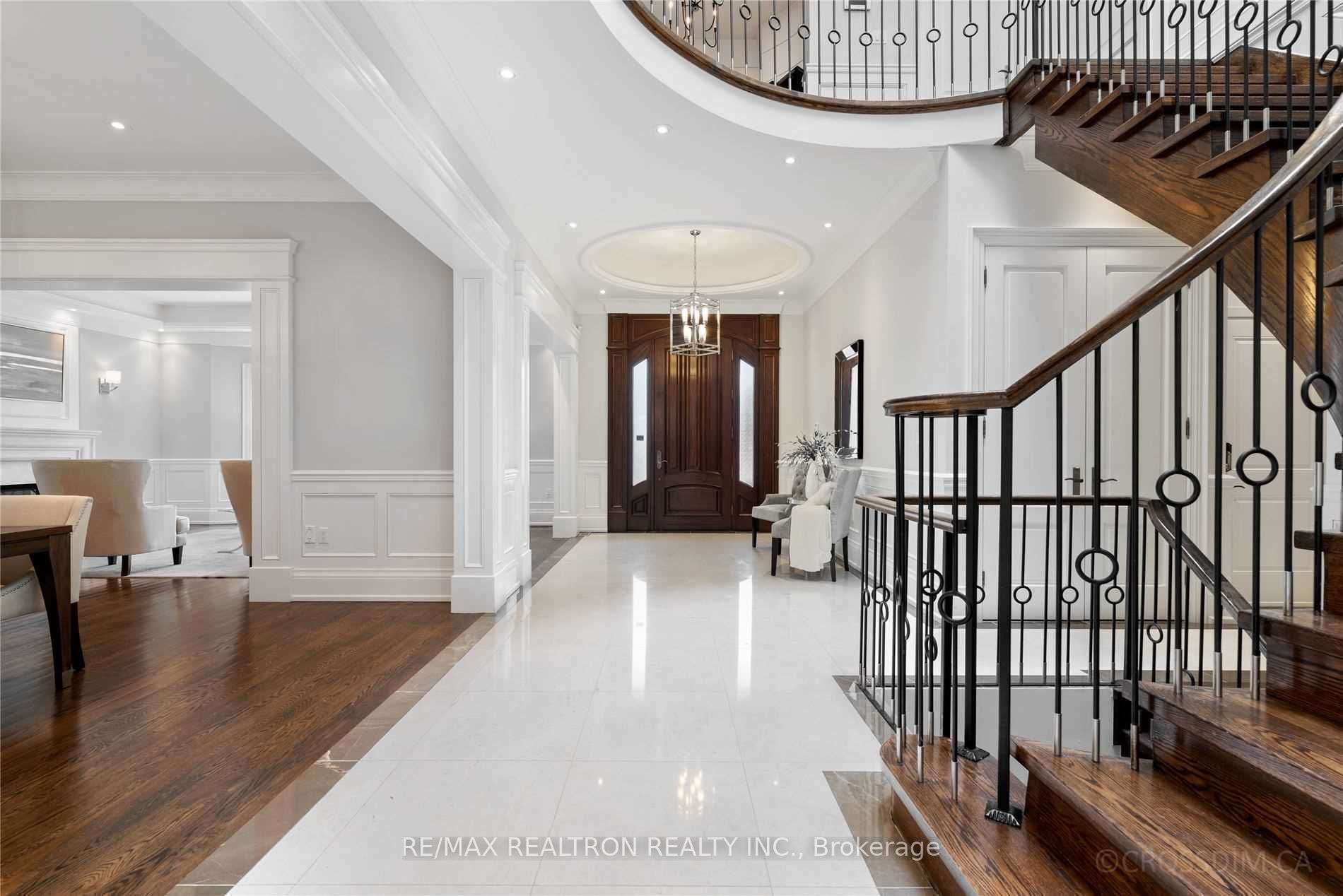 18 Viamede Crescent