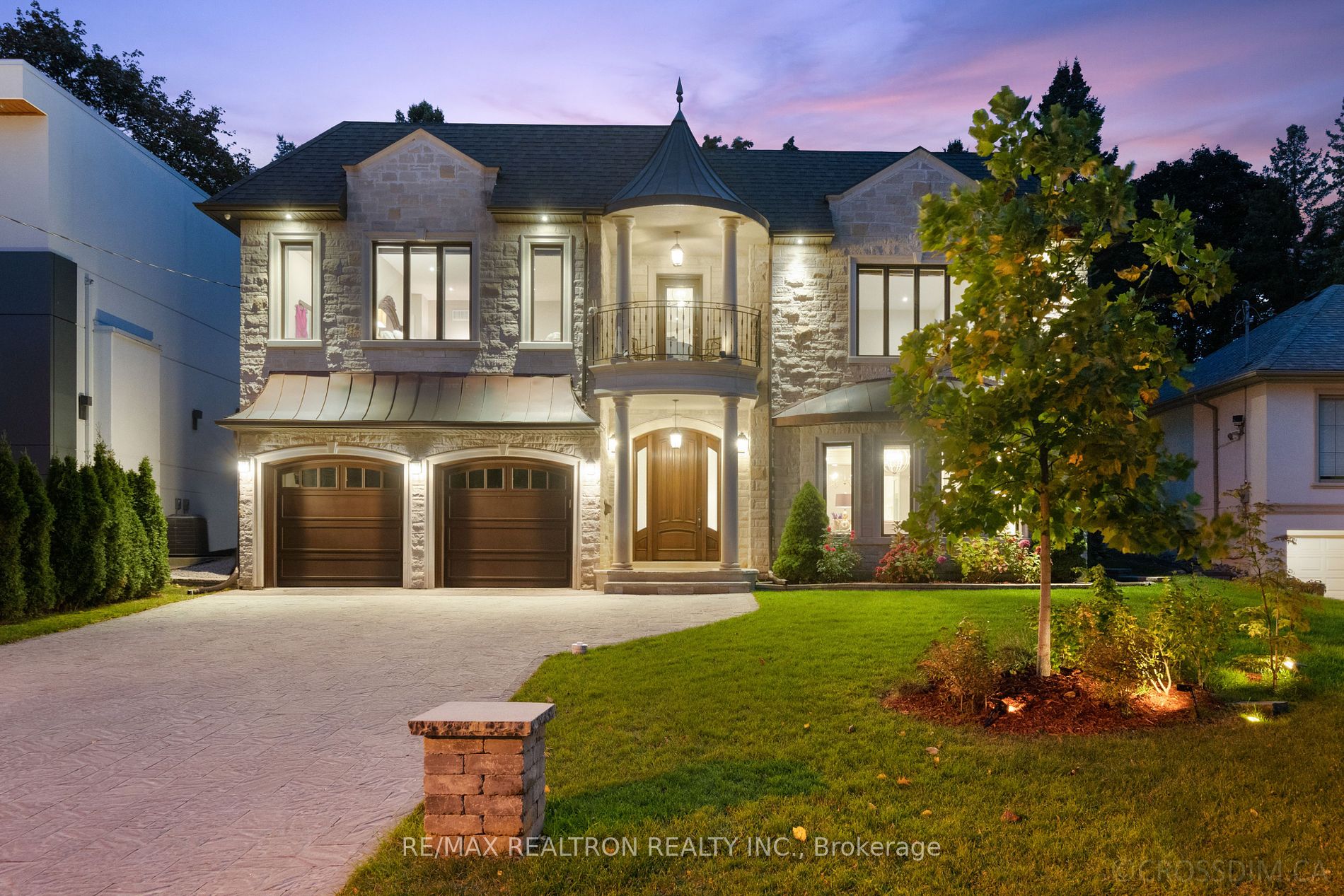 18 Viamede Crescent