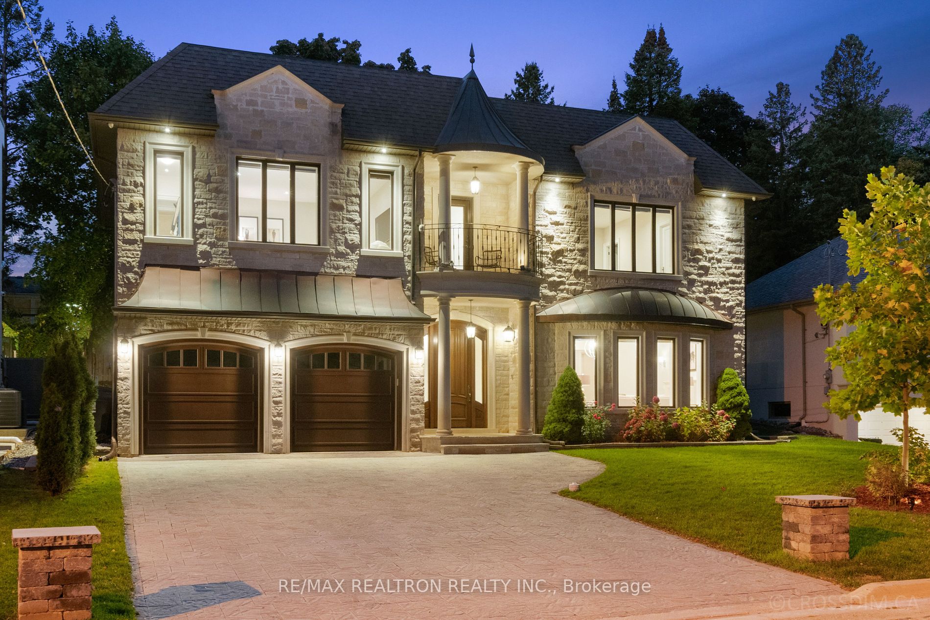 18 Viamede Crescent