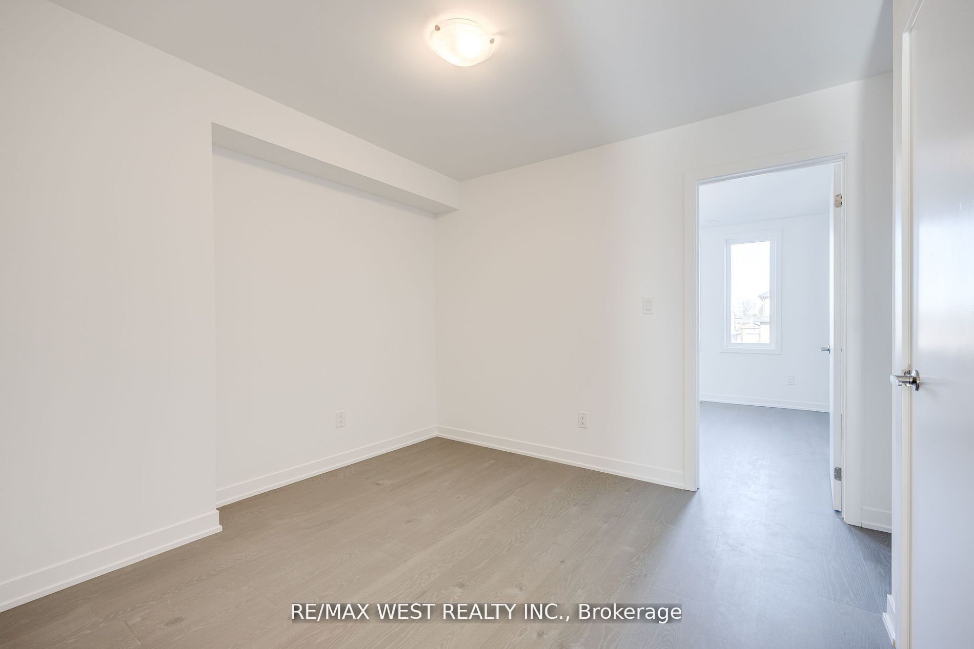122 Green Gardens Boulevard
