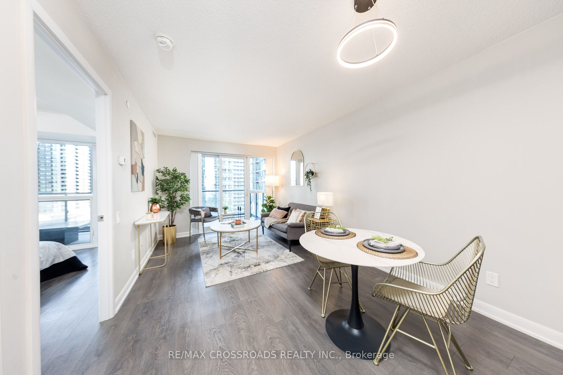 5168 Yonge Street, #1602