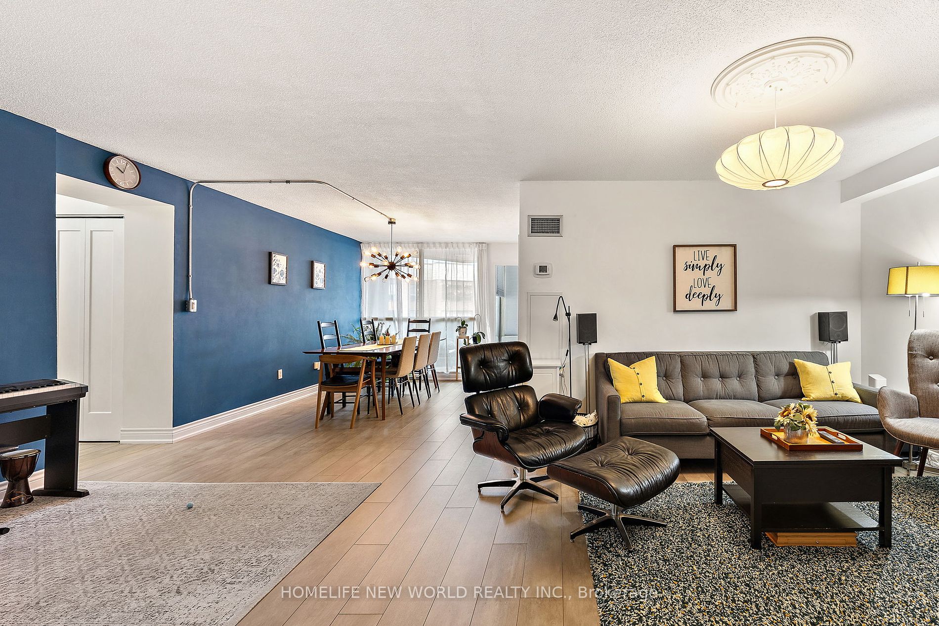 5444 Yonge Street, #1403
