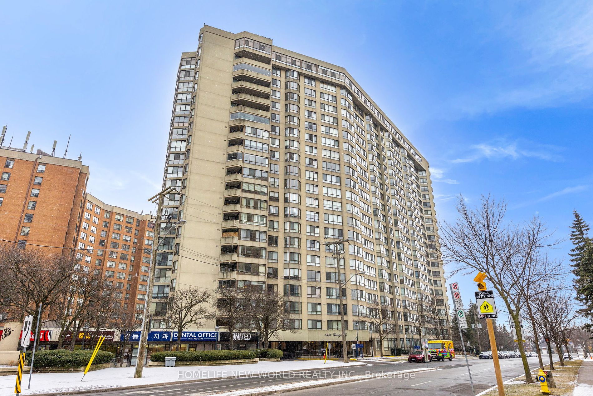 5444 Yonge Street, #1403