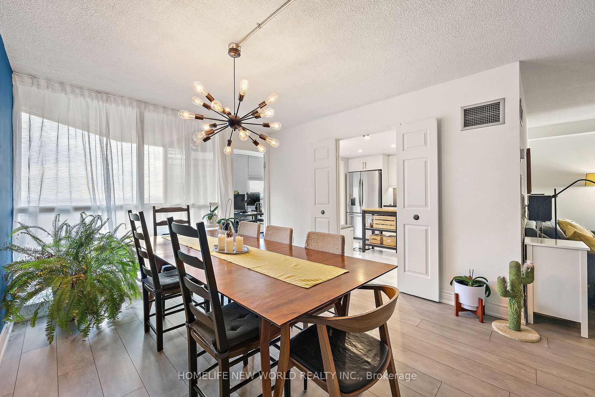 5444 Yonge Street, #1403