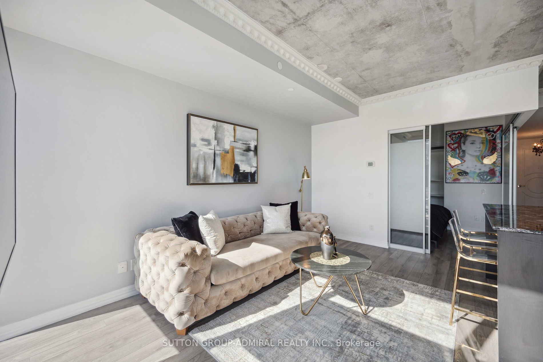 88 Blue Jays Way, #1607