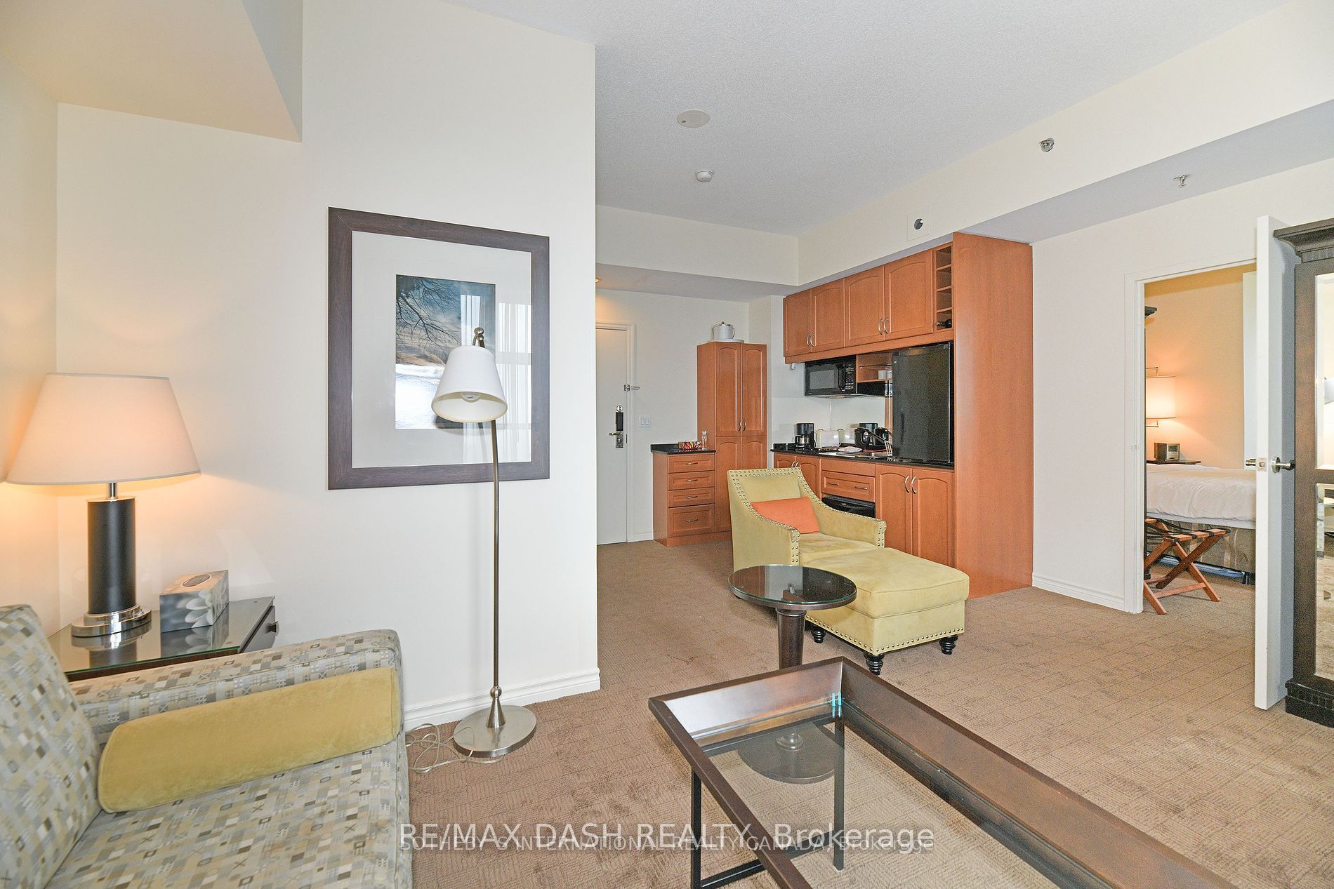 1 King St W, #4204