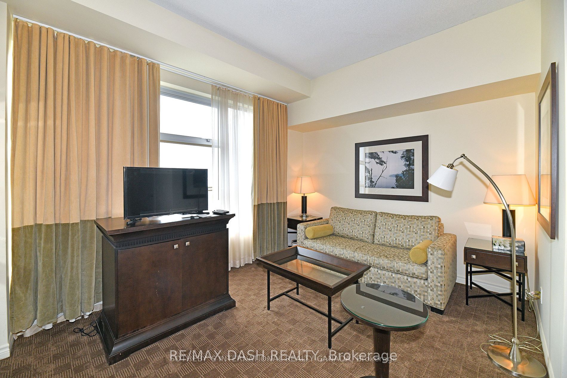 1 King St W, #4204