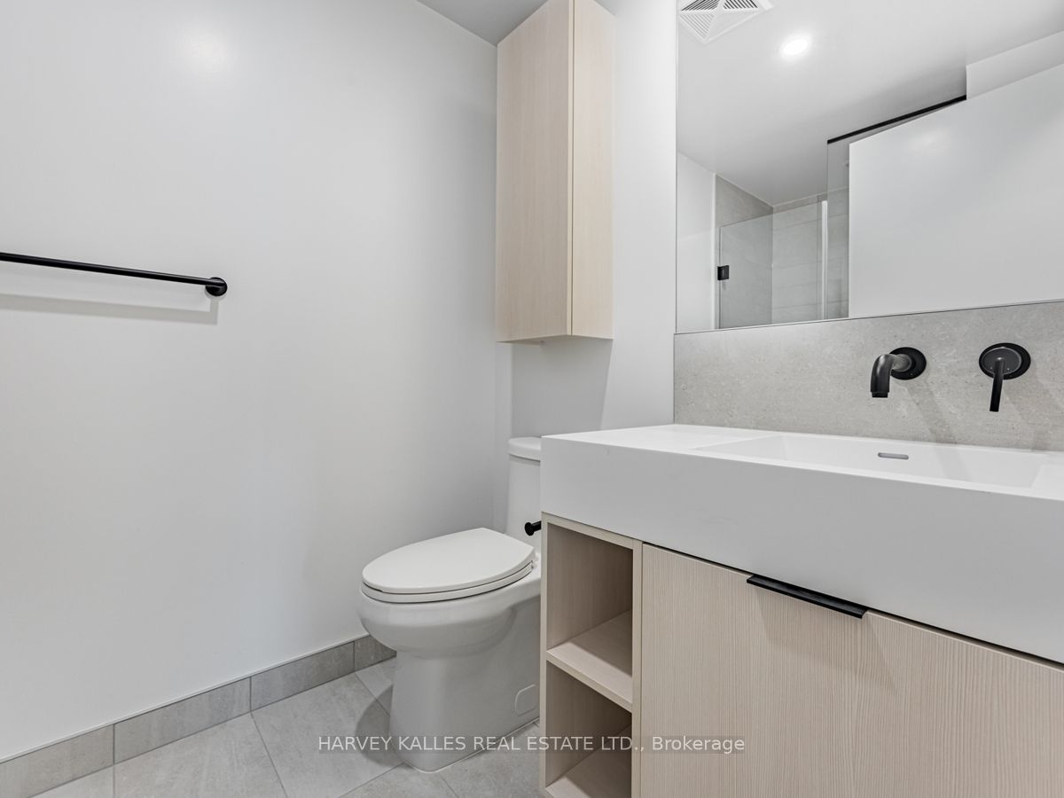 108 Peter Street, #3211