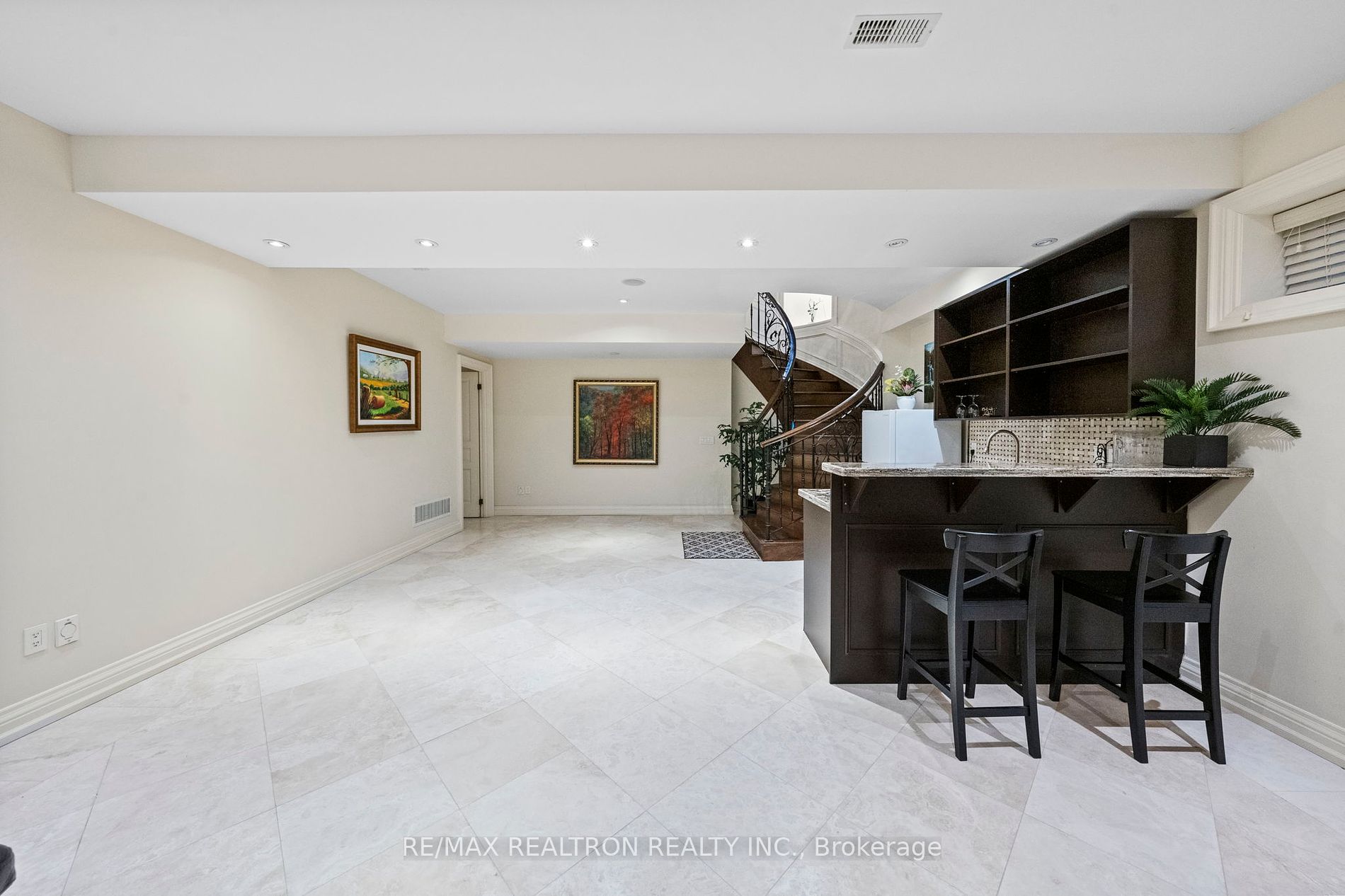 139 Beechwood Avenue