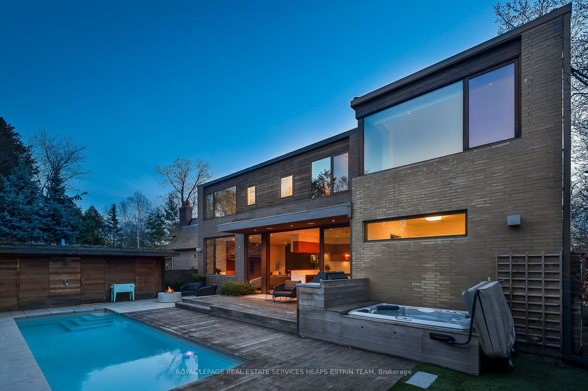 3 Garden Circle