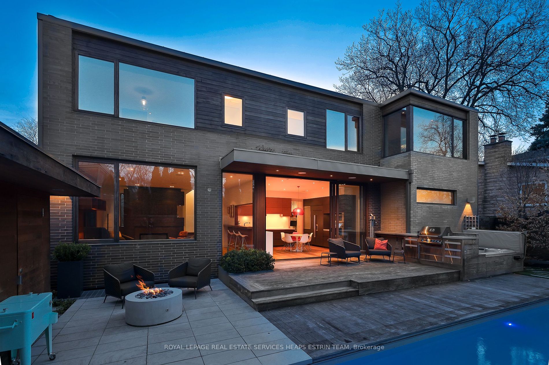3 Garden Circle